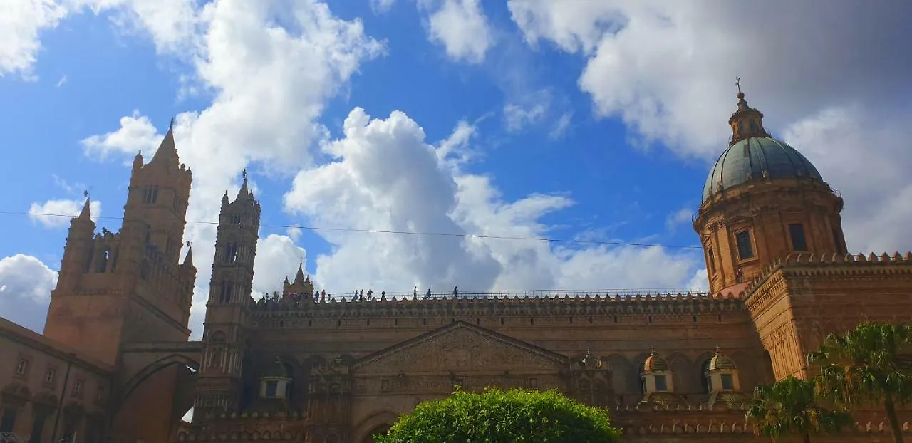 Normanni Homes Palermo 0*,
